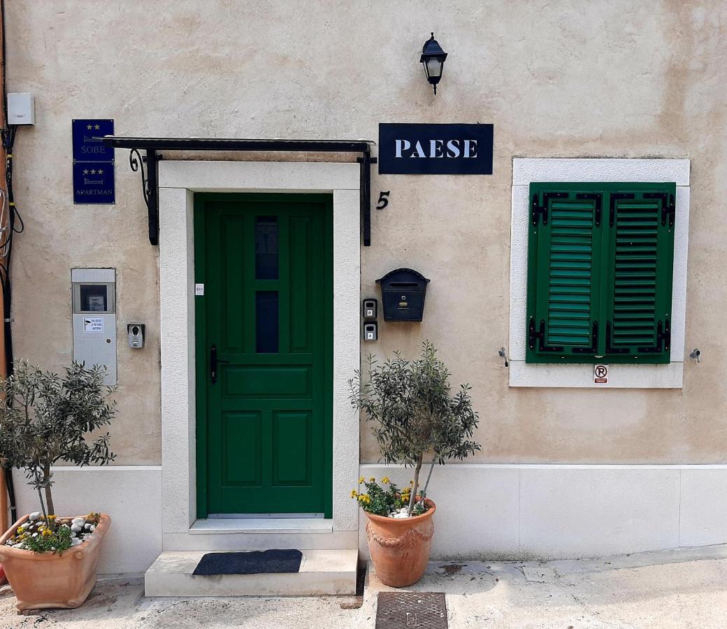 Central Split Rooms And Apartments Paese المظهر الخارجي الصورة